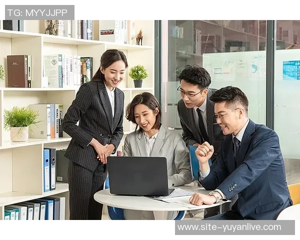 朱俊龙：从青涩少年到职场精英的成长故事与奋斗历程